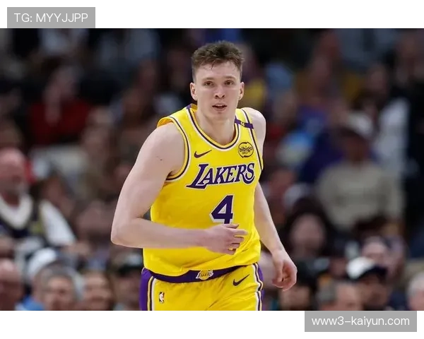 肯纳德关键时刻获雷迪克信任 湖人外线投射稳定性提升